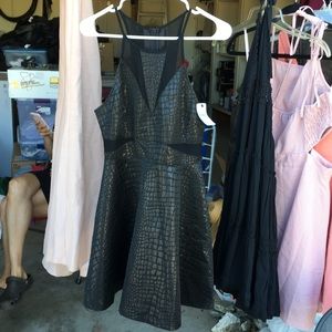 Back gator print dress